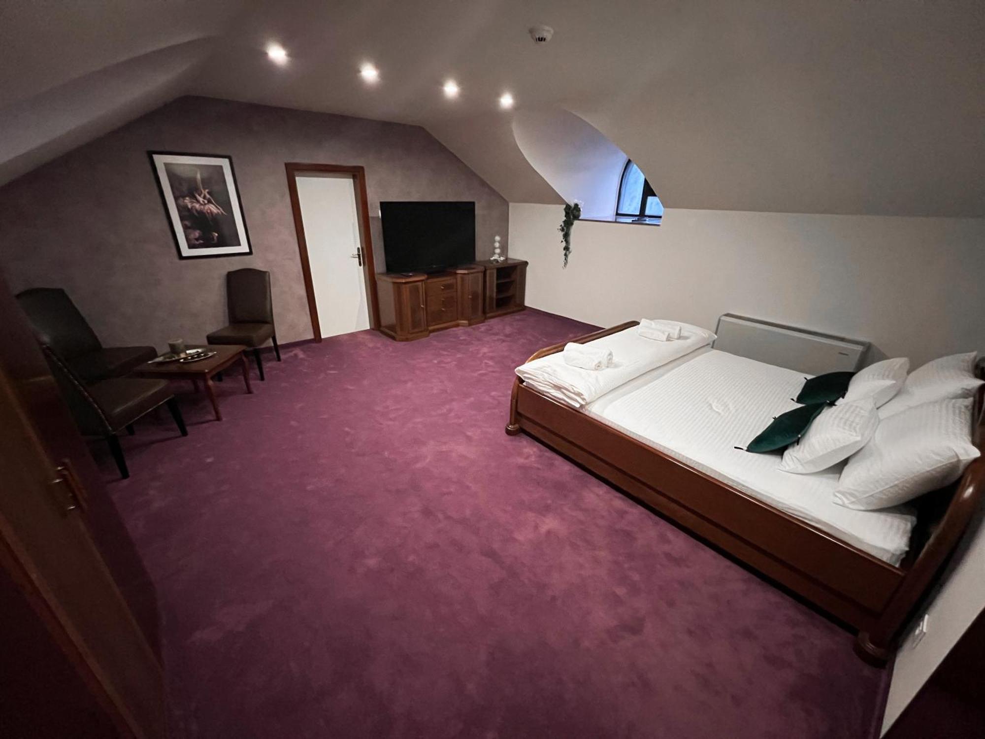 Hotel Laktaši Esterno foto